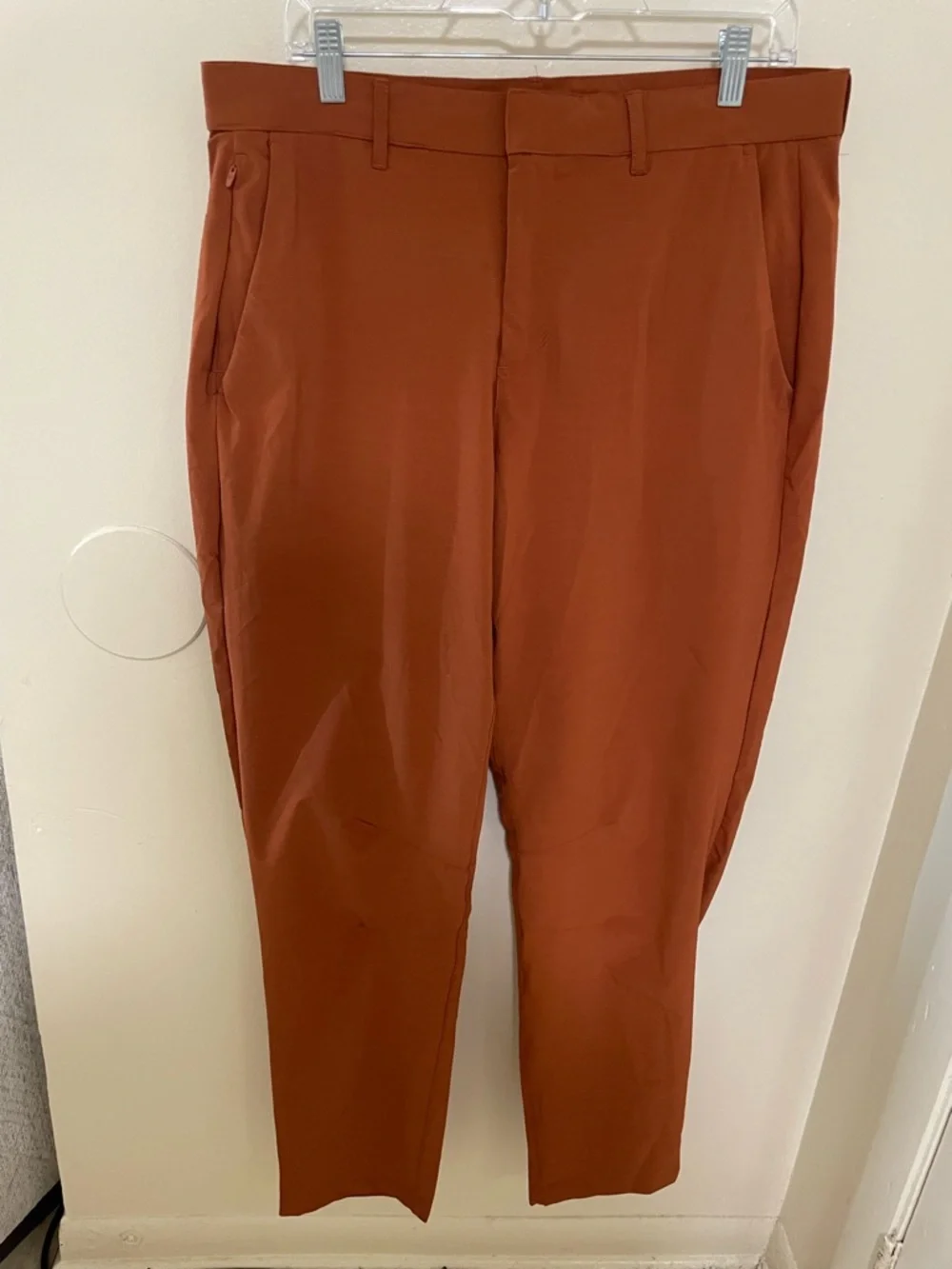 ✨Men’s Fabletics The Only Pants Size L